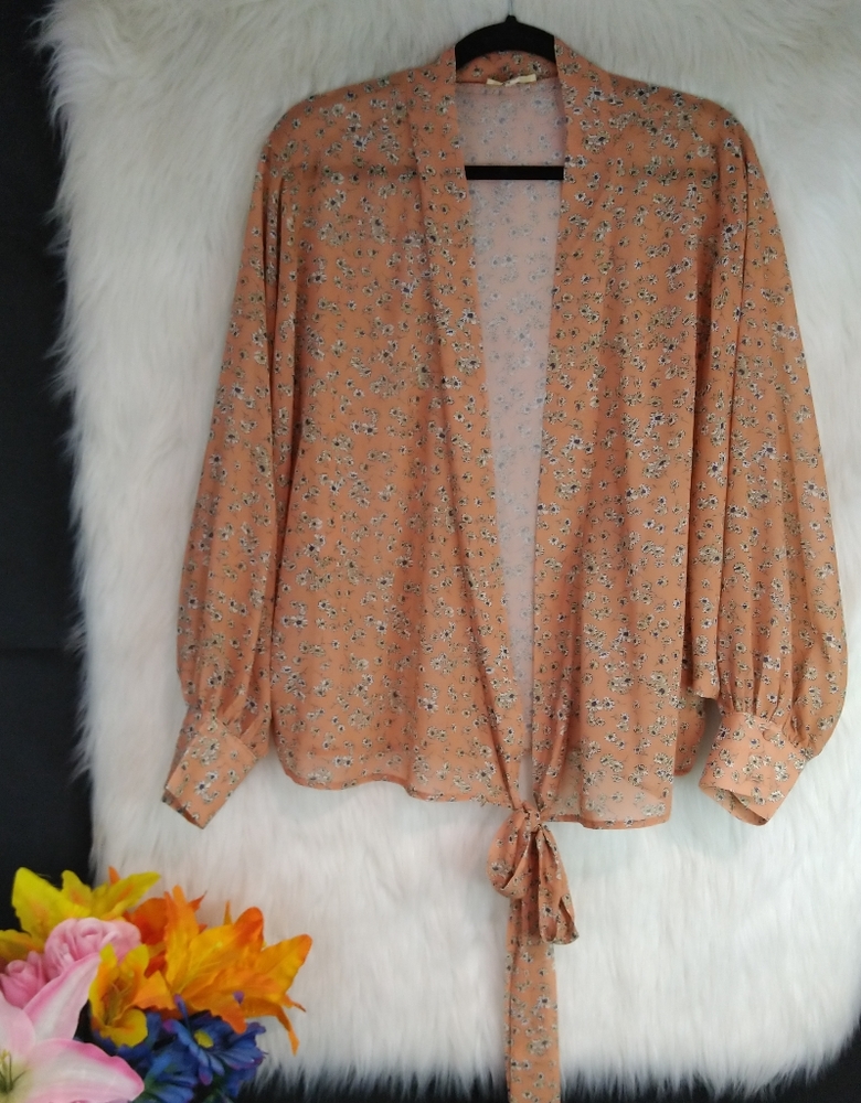 Kori America Peach Tan Floral Print Long Sleeve Front Tie Cropped Shirt Size S - Picture 3 of 9